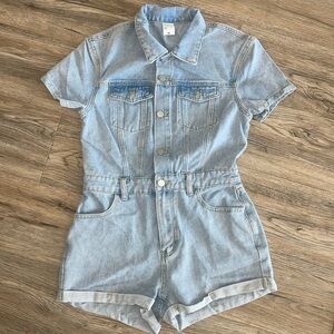 Sumleno Denim Romper, Button Down, Size: Medium. Never Worn!